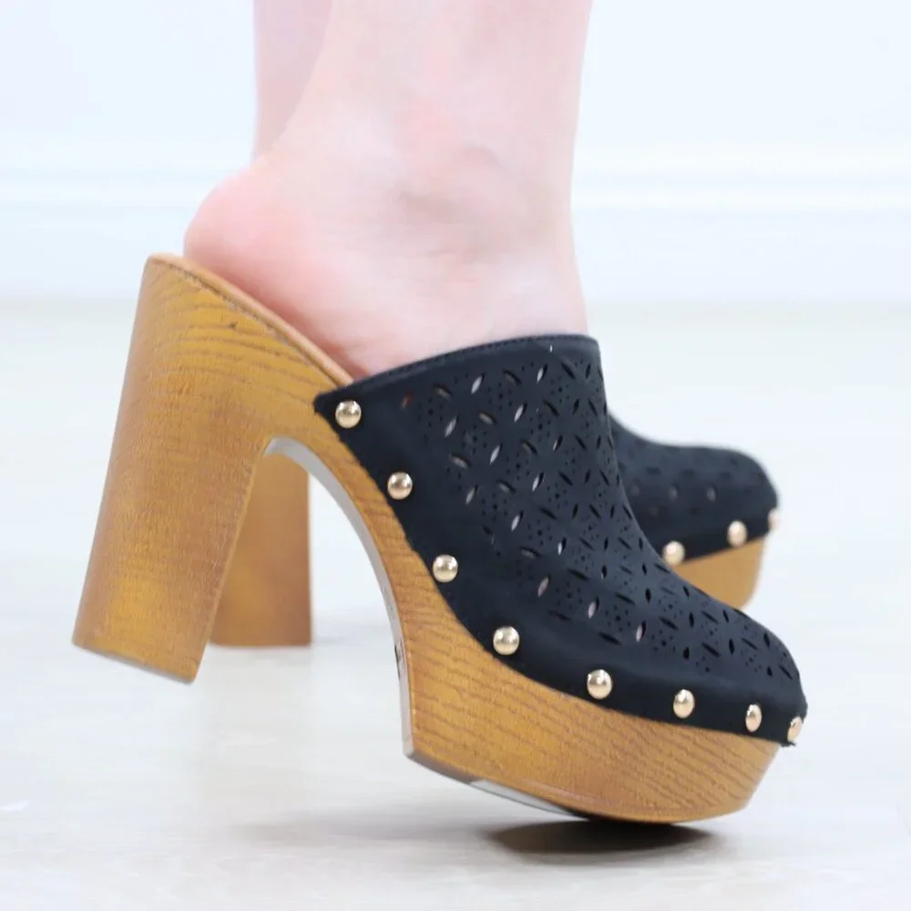 Black Studded Platform Clogs Retro Lightweight Faux Wood Block Heel Mules